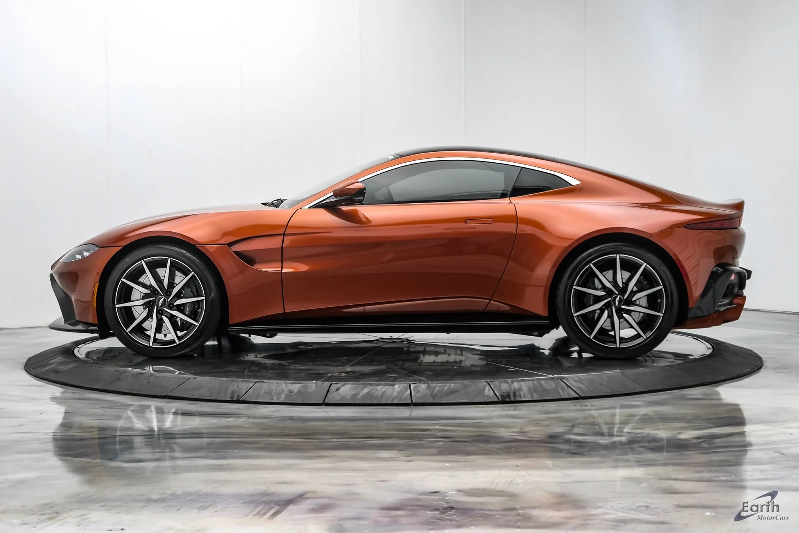 2019 Aston Martin Vantage Coupé (2018), 6/28