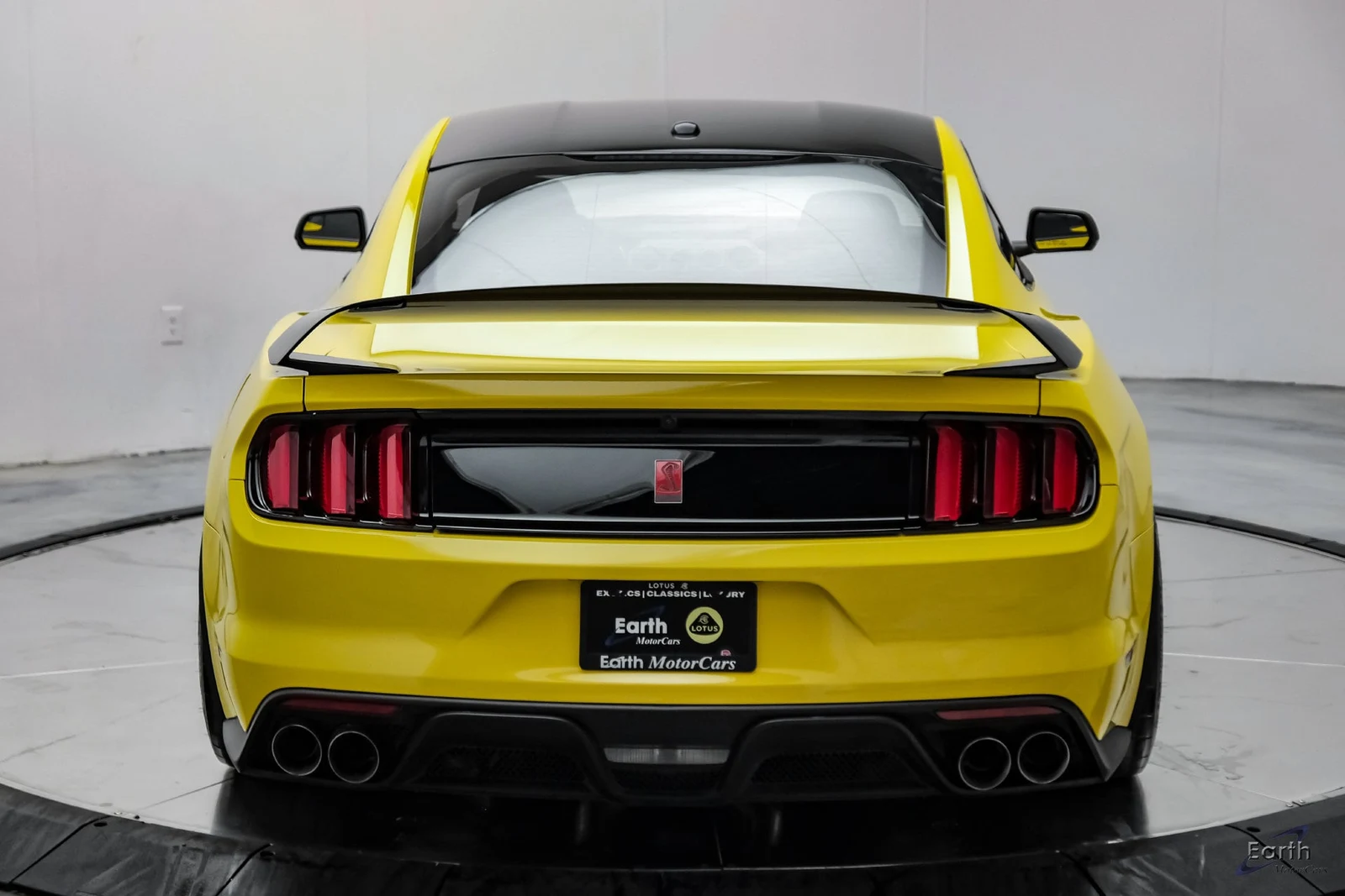 2017 Ford Mustang Shelby GT350 R, 11/28