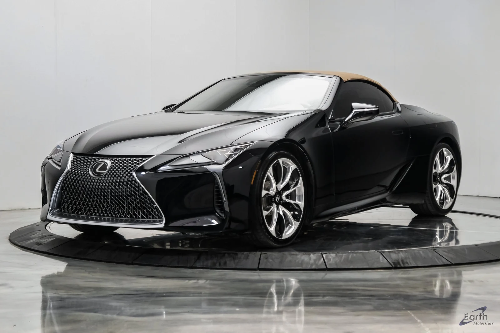 2021 Lexus LC 500 Convertible, 4/28