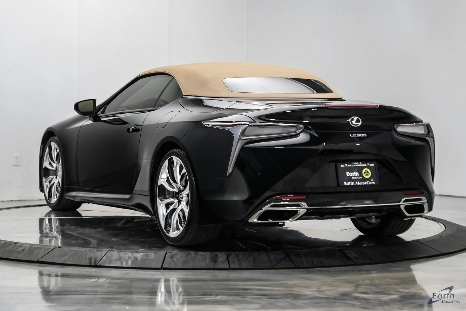 2021 Lexus LC 500 Convertible, 11/28