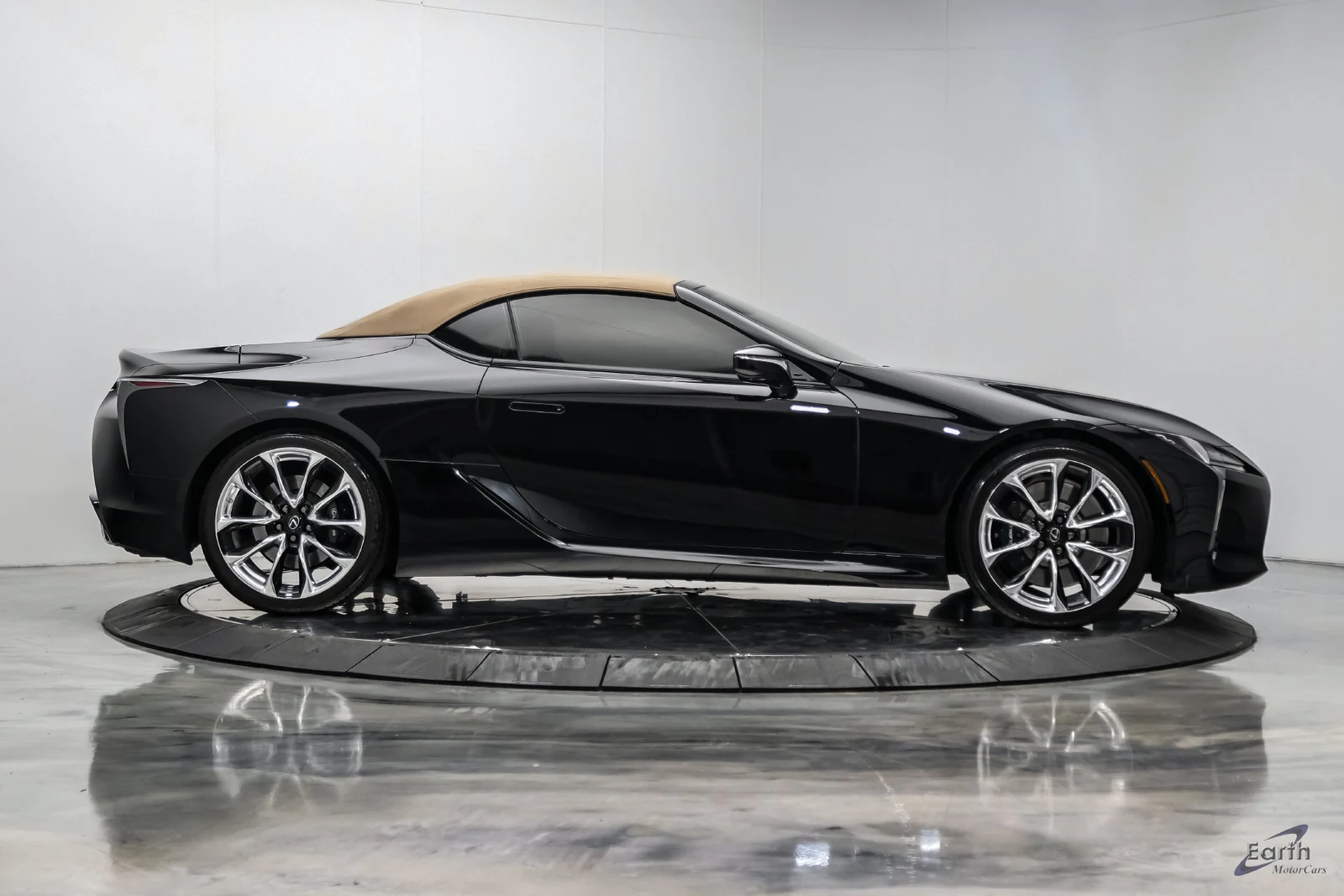 2021 Lexus LC 500 Convertible, 23/28