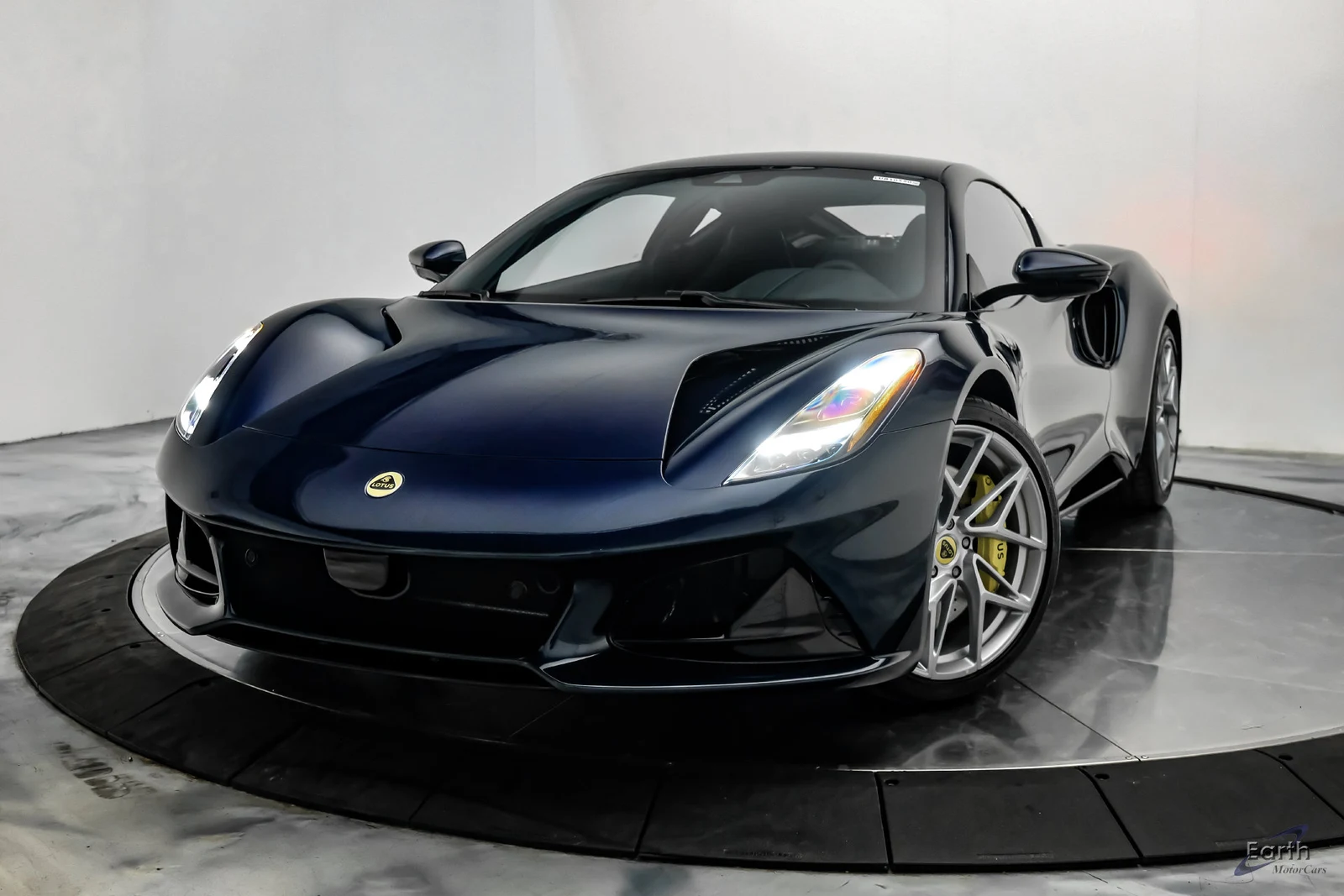 2026 Lotus Emira V6 SE, 4/28