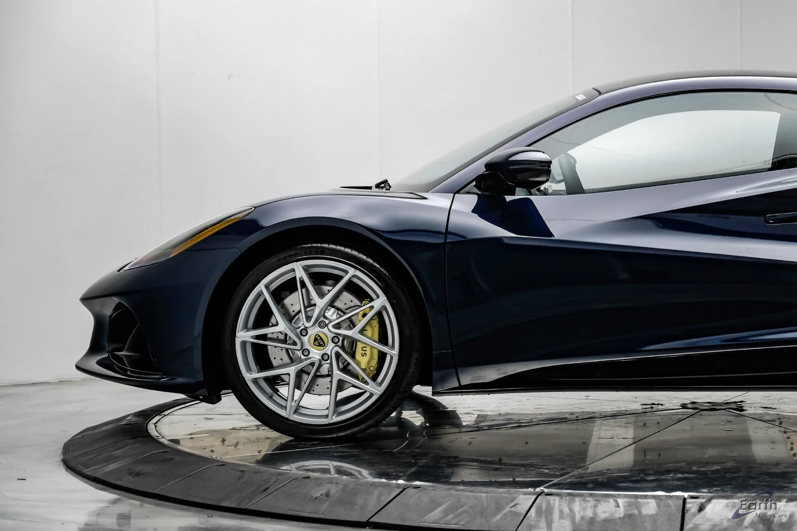 2026 Lotus Emira V6 SE, 8/28