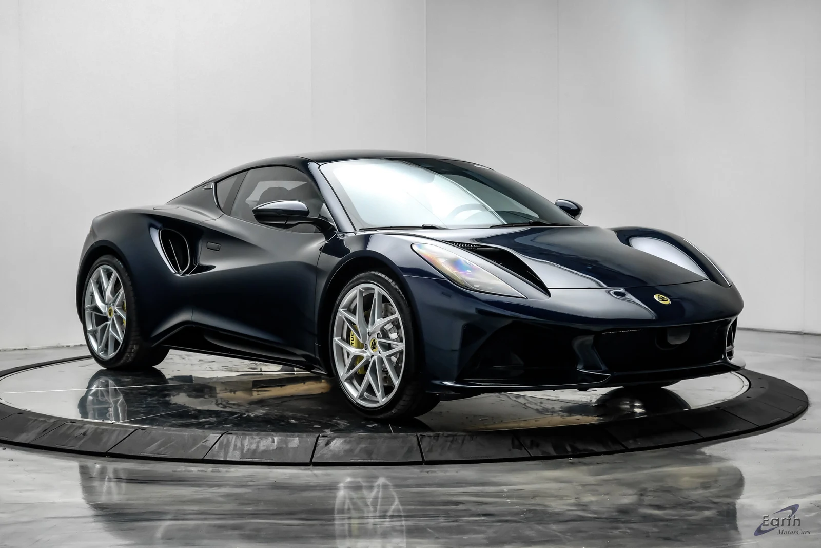 2026 Lotus Emira V6 SE, 27/28