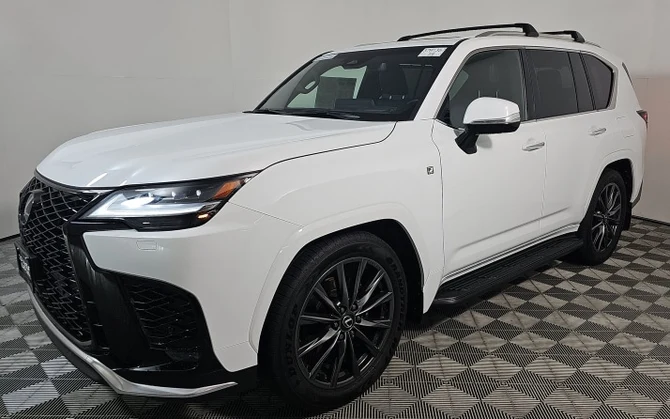 Lexus LX 600 | Earth MotorCars