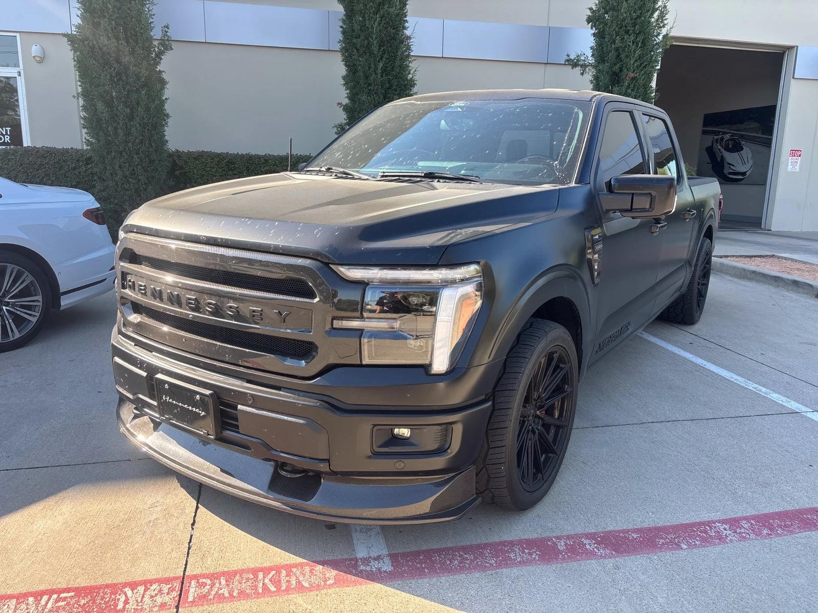 2025 Ford F-150 Lariat (Fourteenth Generation), 2/9