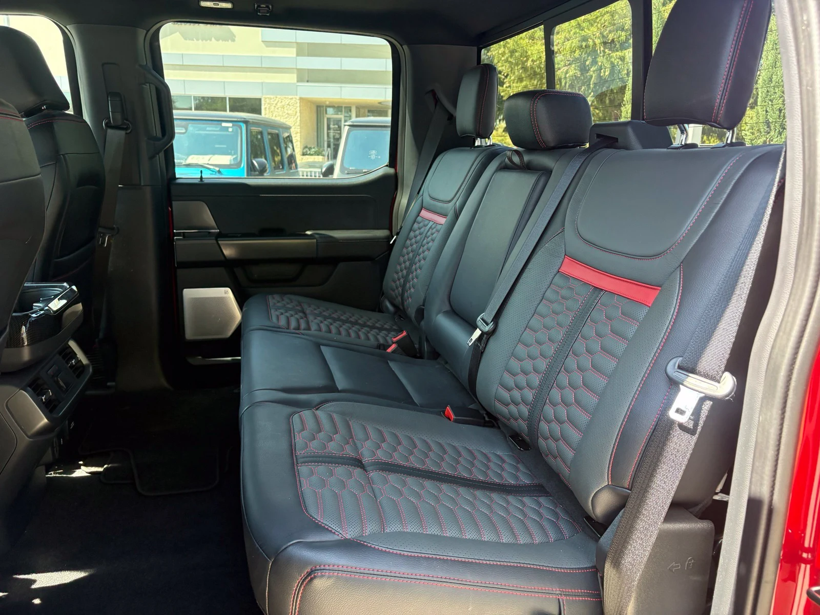 2024 Ford F-150 Lariat Shelby SuperCrew, 6/8