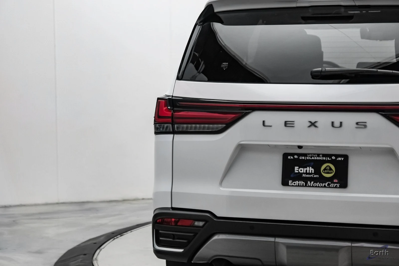 2023 Lexus LX 600, 12/28