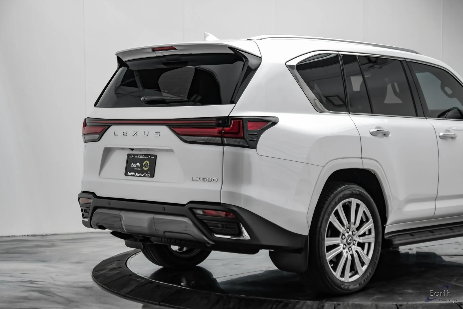 2023 Lexus LX 600, 16/28