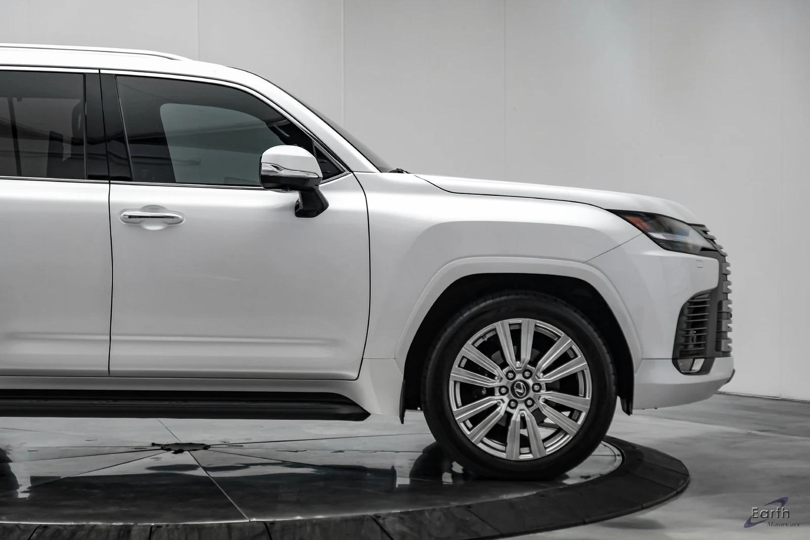 2023 Lexus LX 600, 20/28