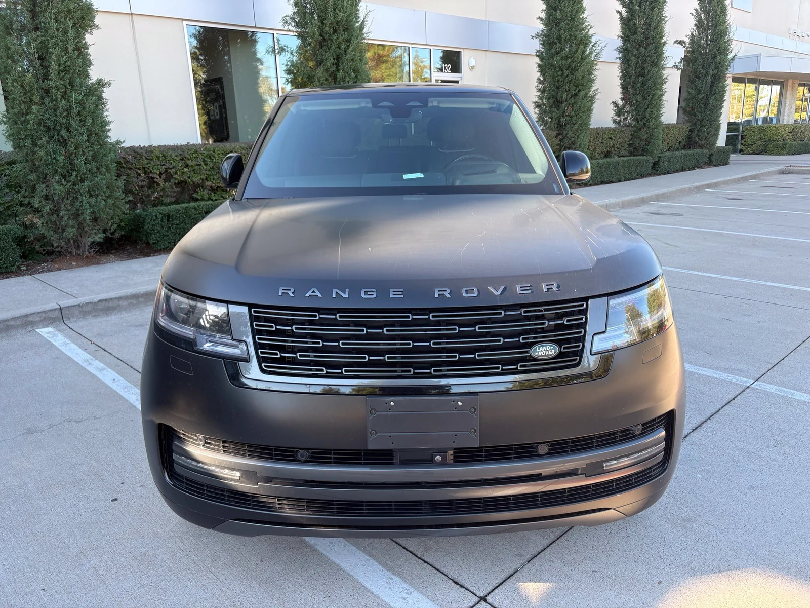 2025 Land Rover Range Rover SE LWB (L460), 2/29