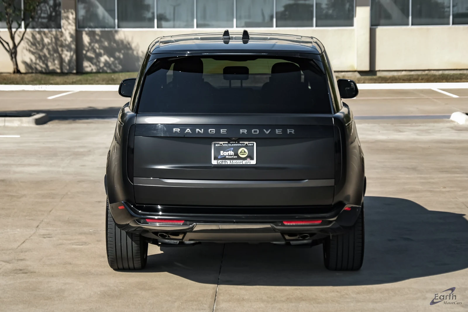 2025 Land Rover Range Rover SE LWB (L460), 12/29