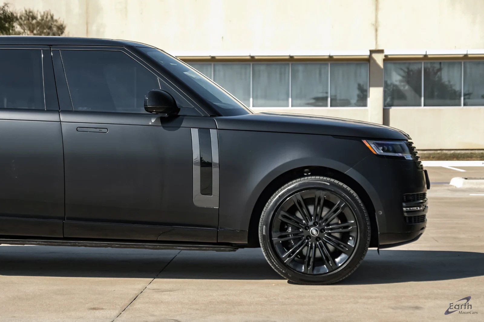 2025 Land Rover Range Rover SE LWB (L460), 20/29
