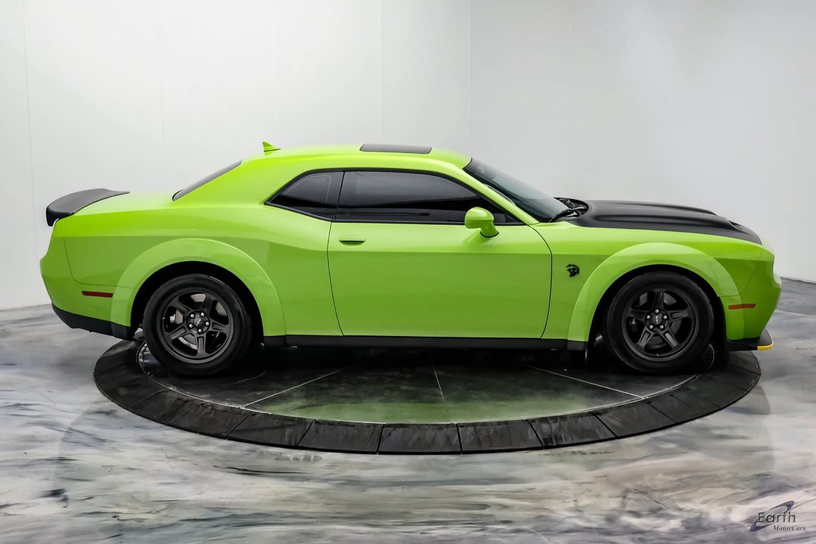 2023 Dodge Challenger SRT Super Stock, 23/28