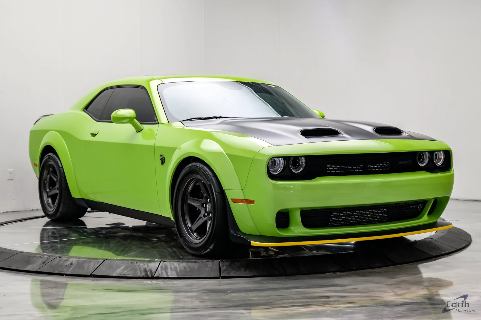 2023 Dodge Challenger SRT Super Stock, 26/28