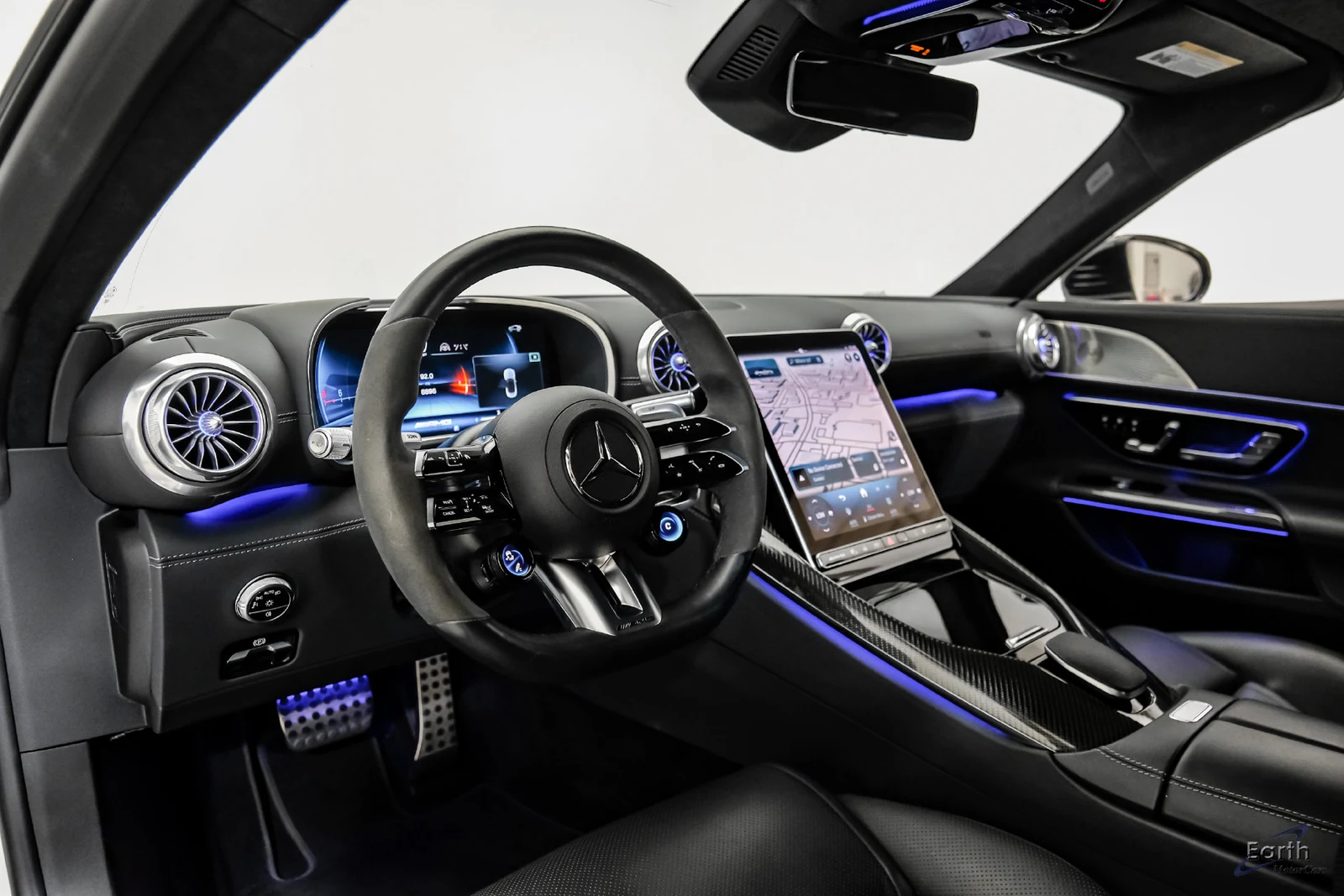 2022 Mercedes-Benz AMG SL 63 (R232), 2/28