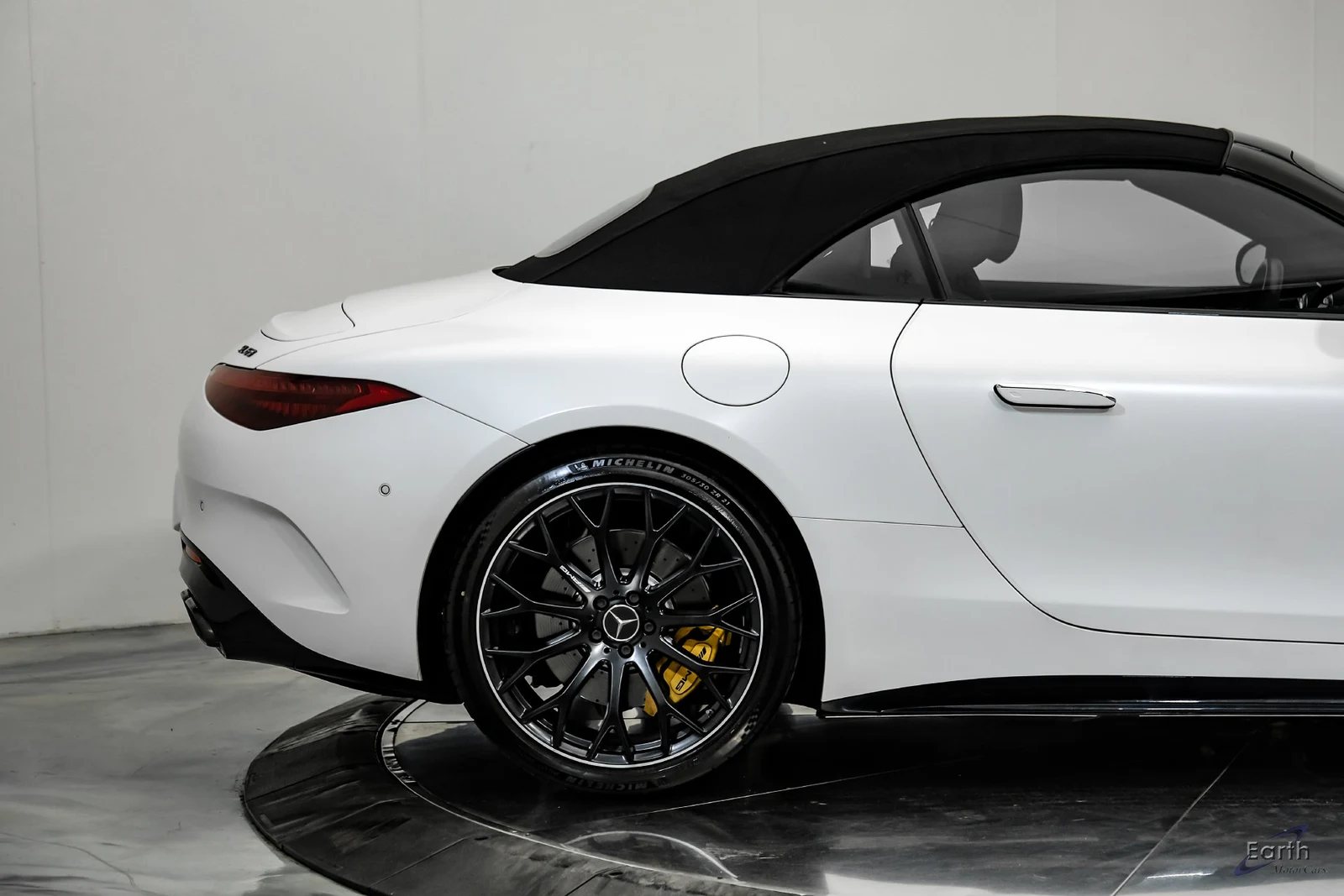 2022 Mercedes-Benz AMG SL 63 (R232), 19/28