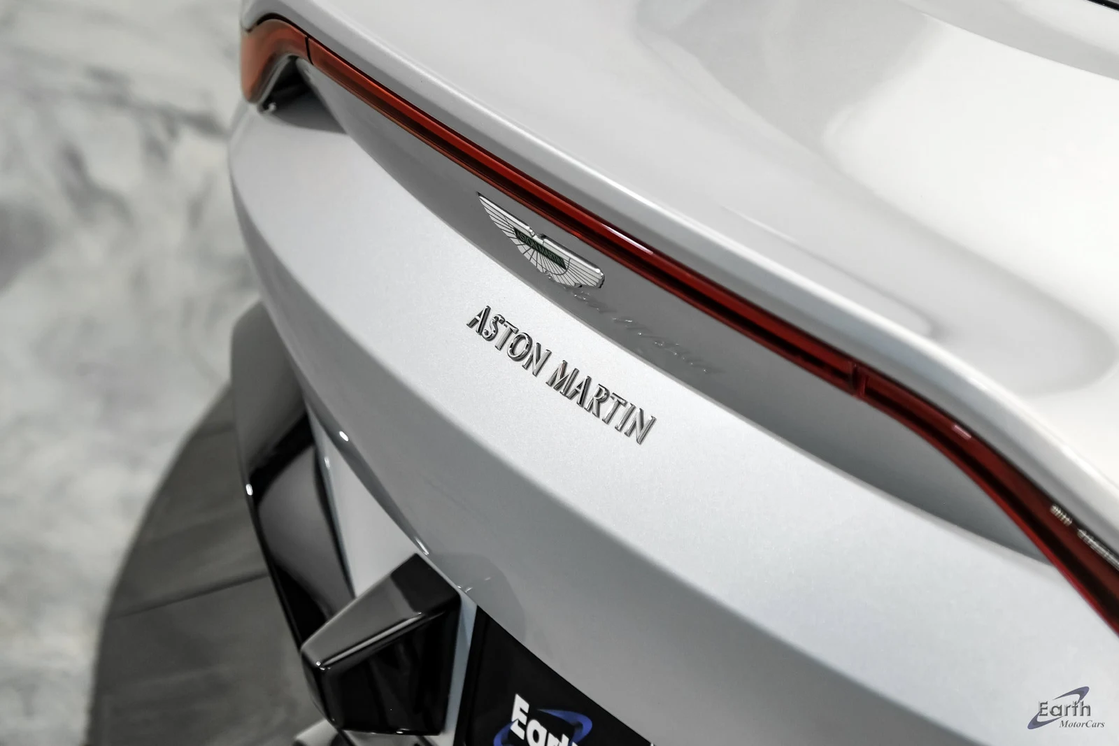 2020 Aston Martin Vantage Coupé (2018), 13/28