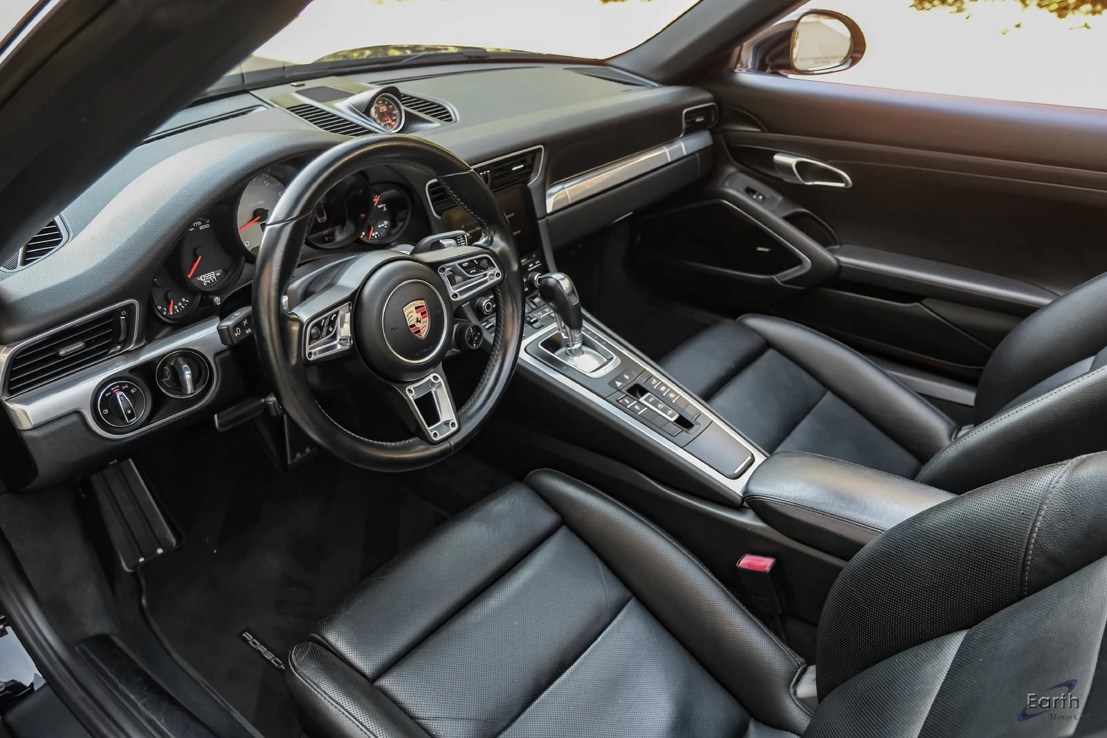 2017 Porsche 911 Carrera S Cabriolet (991.2), 2/28