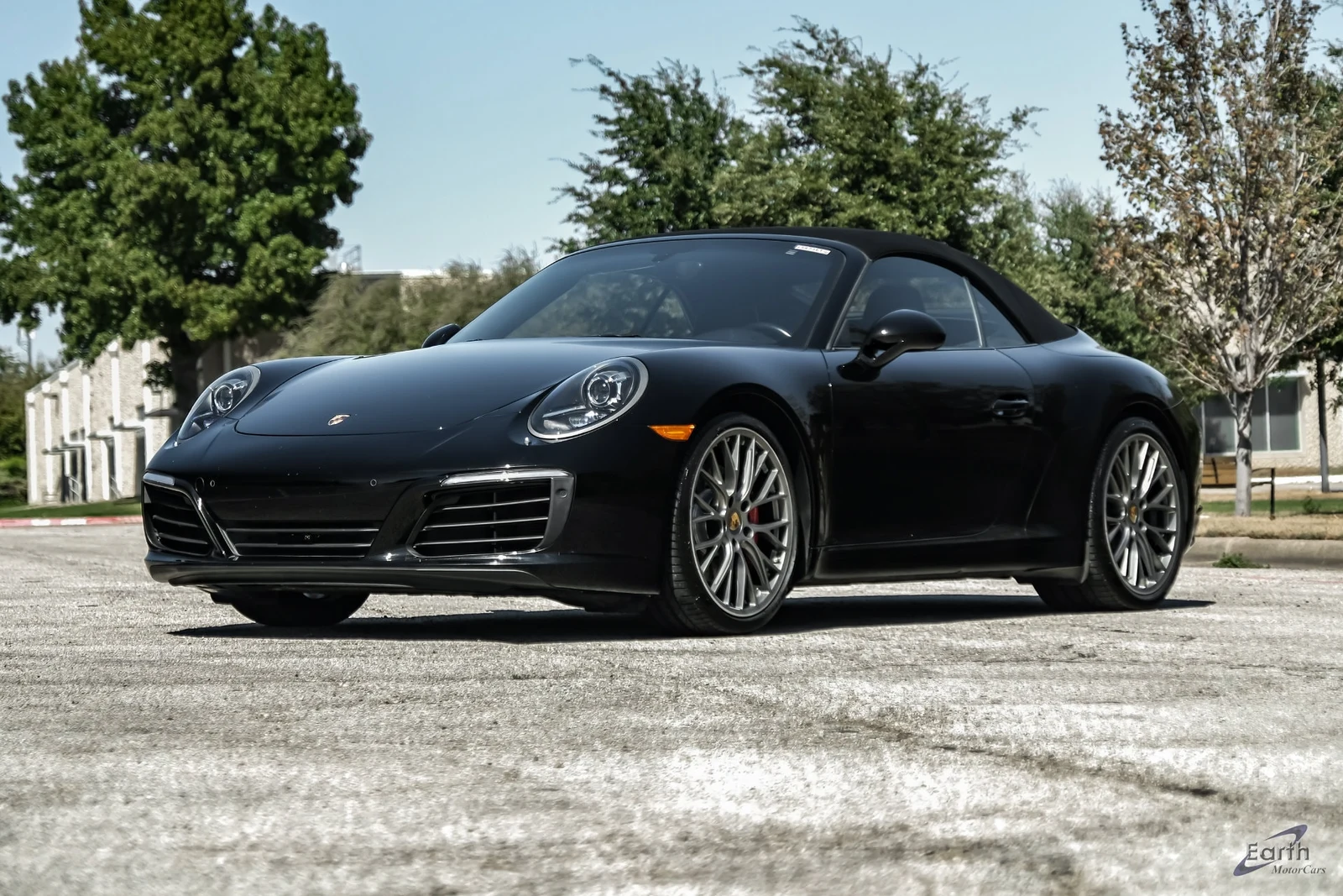 2017 Porsche 911 Carrera S Cabriolet (991.2), 3/28