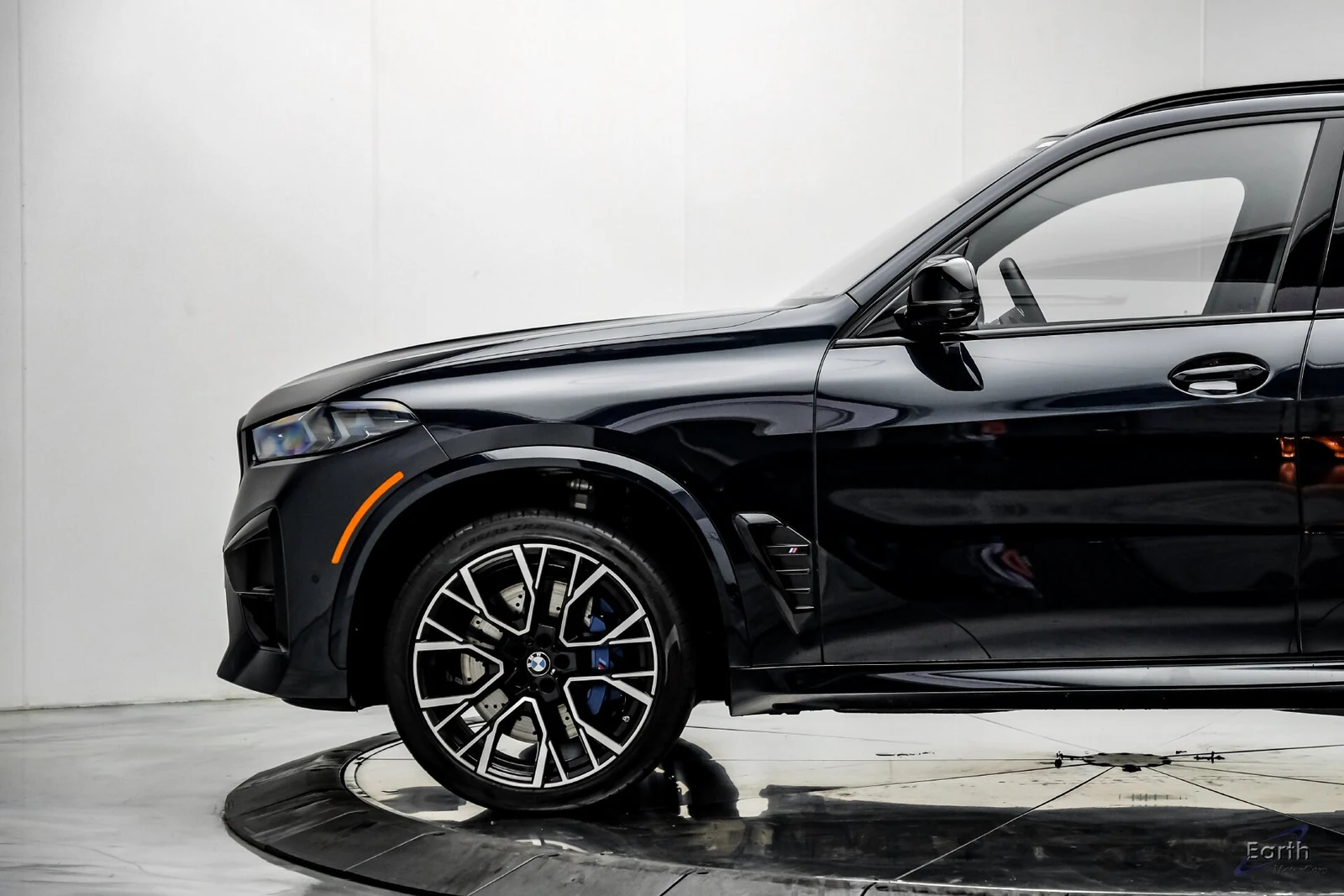 2025 BMW X5 M Competition (F95), 6/28