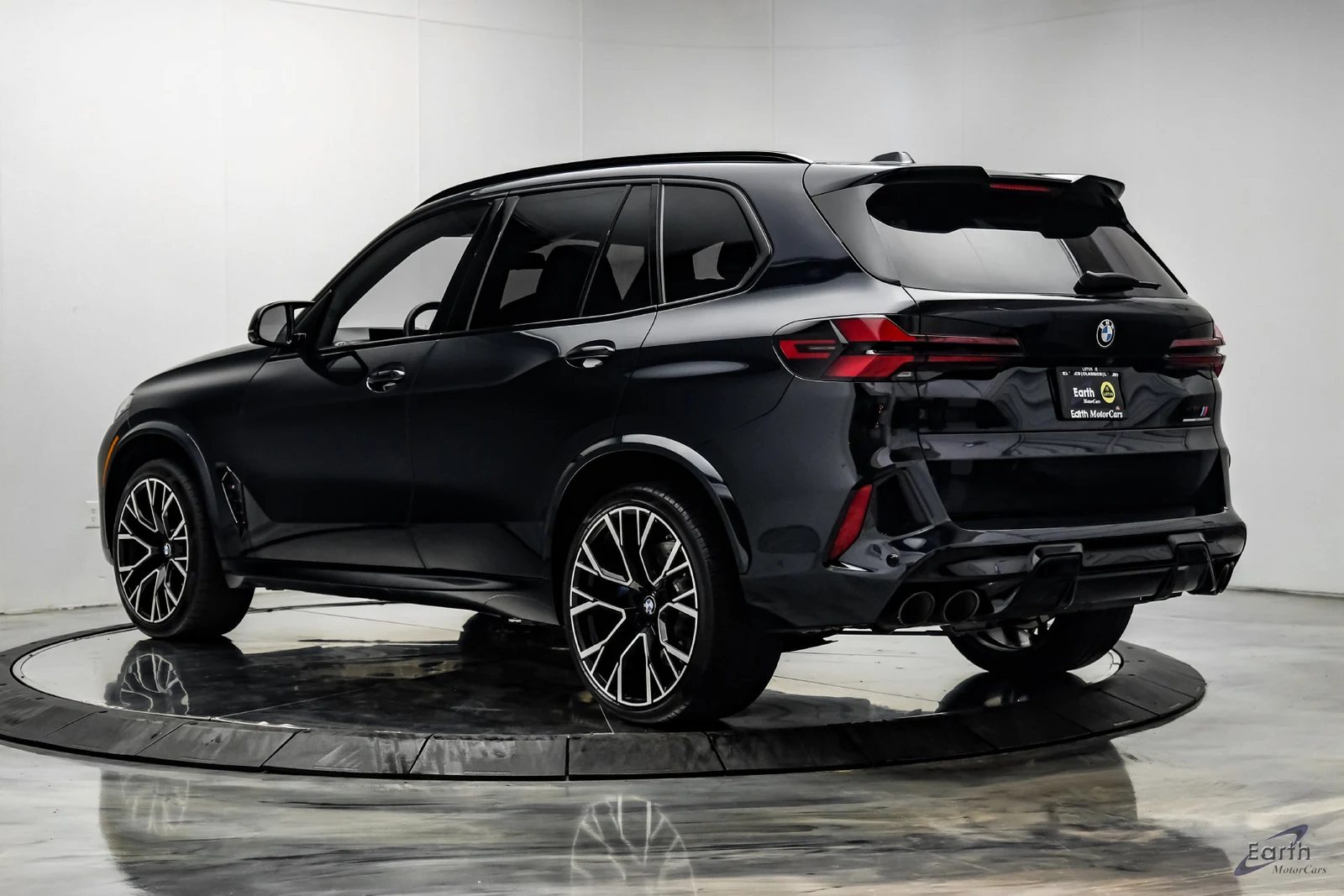 2025 BMW X5 M Competition (F95), 8/28