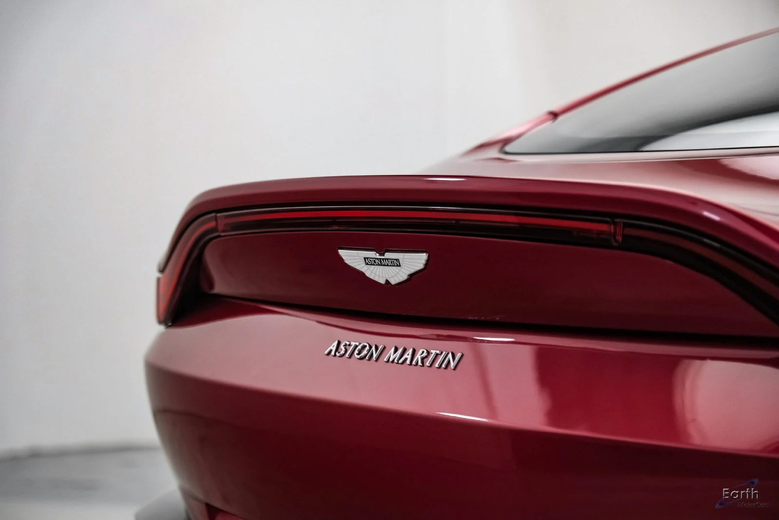 2019 Aston Martin Vantage Coupé (2018), 16/28
