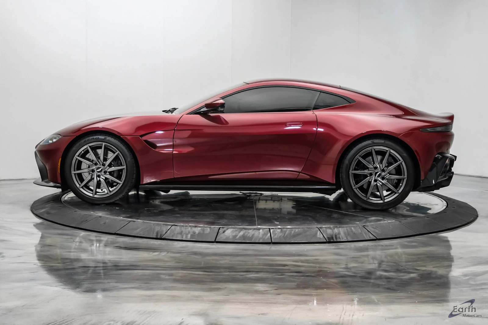 2020 Aston Martin Vantage Coupé (2018), 5/27