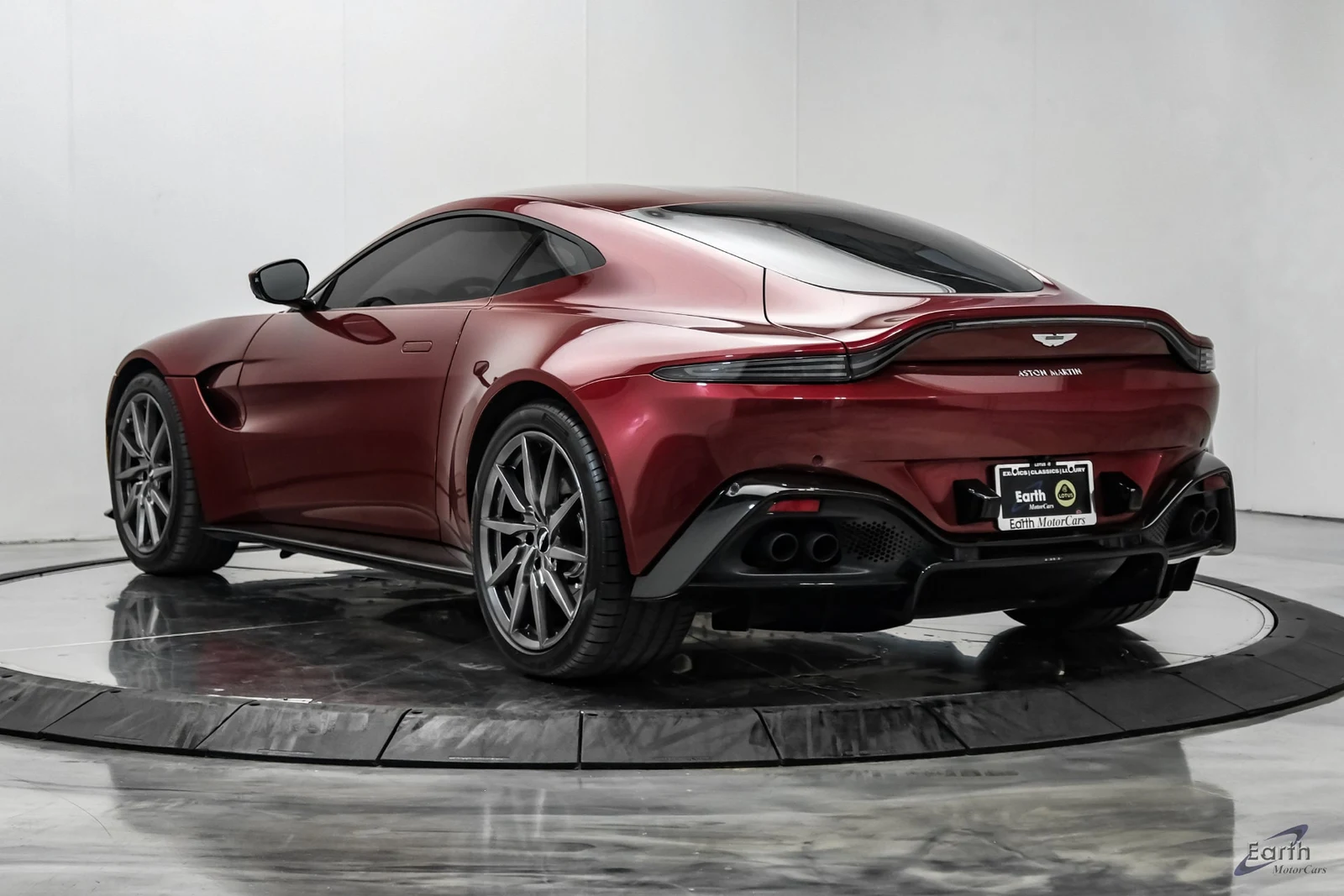 2020 Aston Martin Vantage Coupé (2018), 11/27