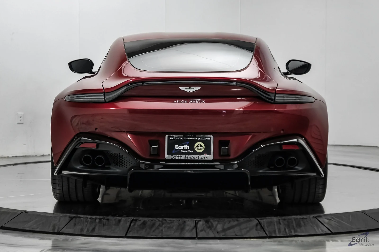 2020 Aston Martin Vantage Coupé (2018), 12/27