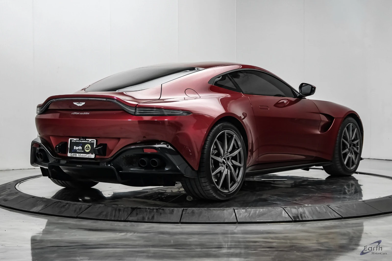 2020 Aston Martin Vantage Coupé (2018), 17/27