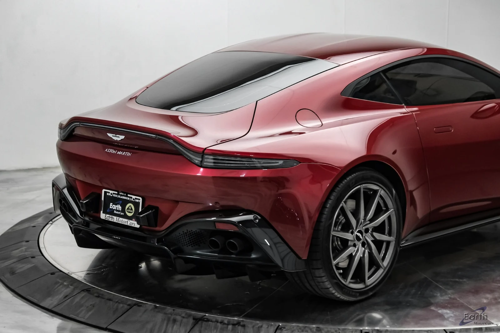 2020 Aston Martin Vantage Coupé (2018), 19/27