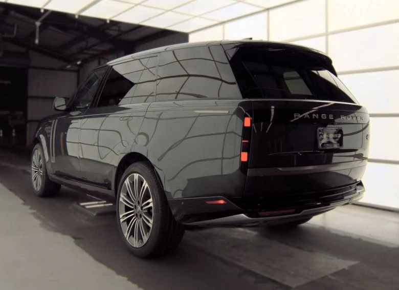 2023 Land Rover Range Rover Autobiography LWB (L460), 2/29