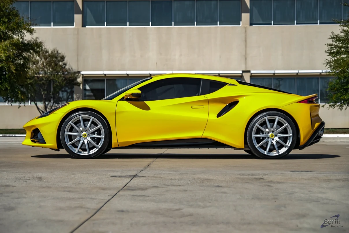 2025 Lotus Emira V6, 7/29