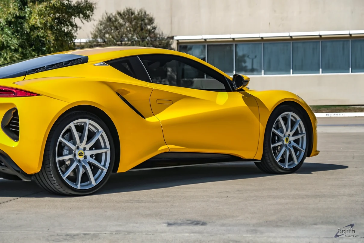 2025 Lotus Emira V6, 24/29