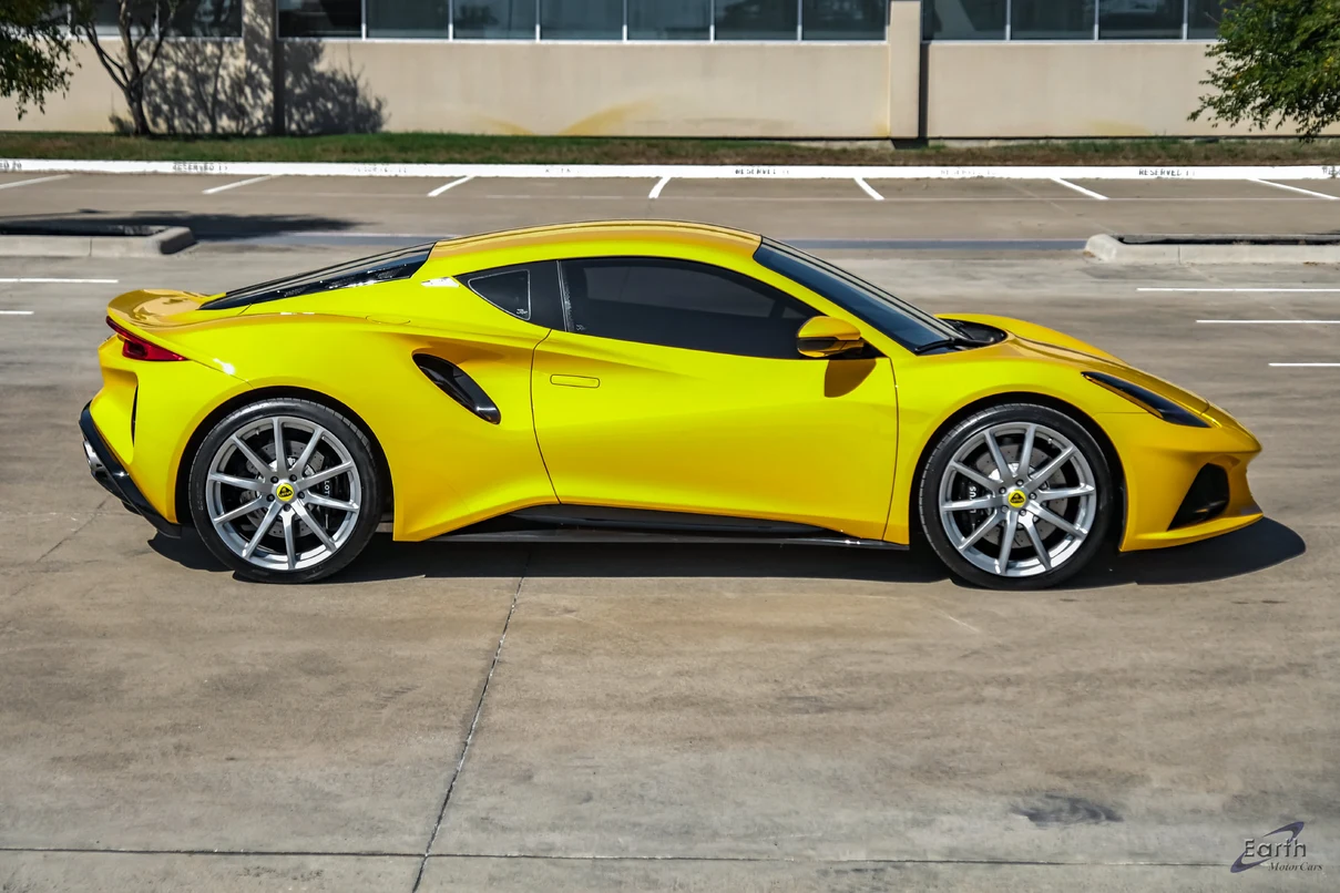 2025 Lotus Emira V6, 26/29