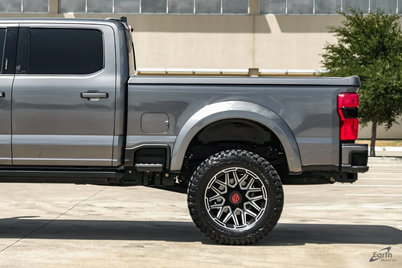 2024 Ford F-250 Super Duty, 8/28