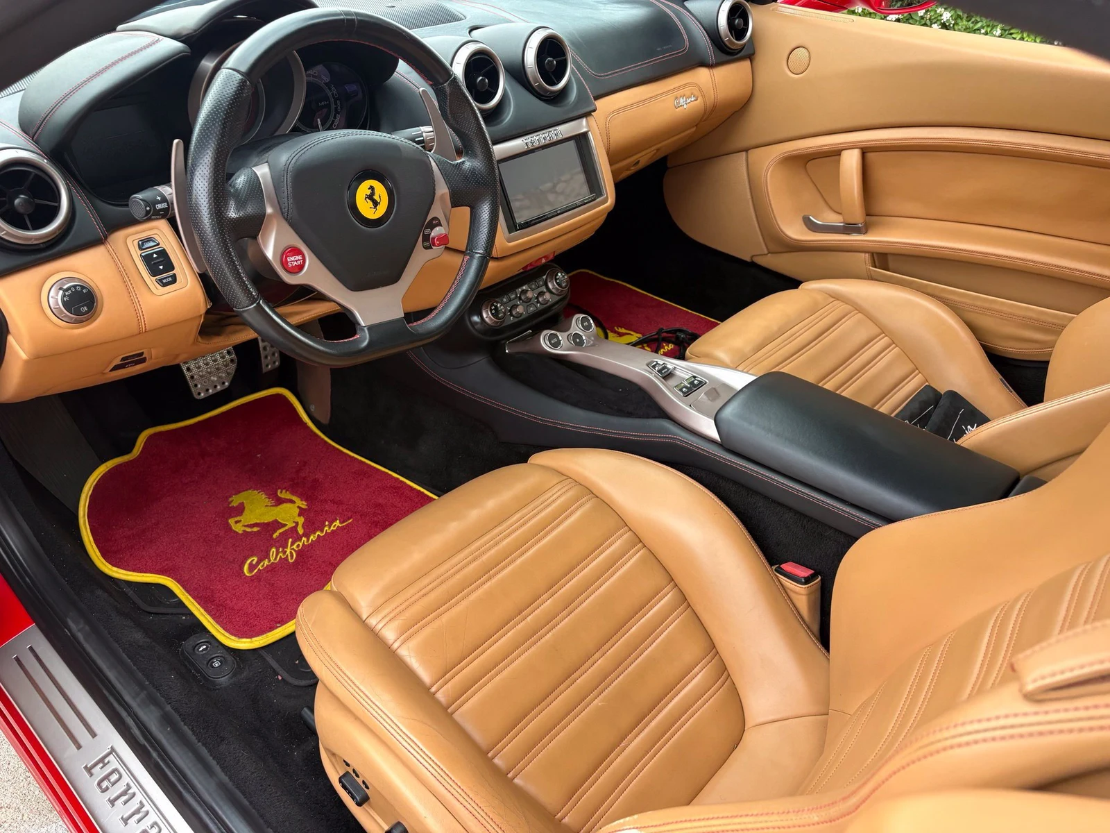 2014 Ferrari California, 6/7
