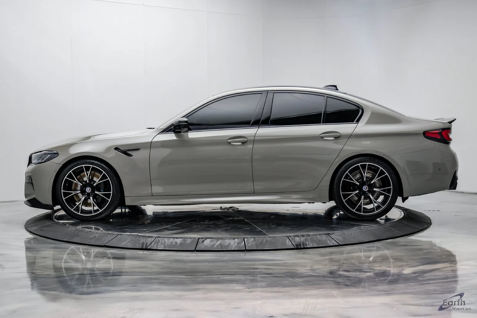 2023 BMW M5 Competition (F90), 5/28