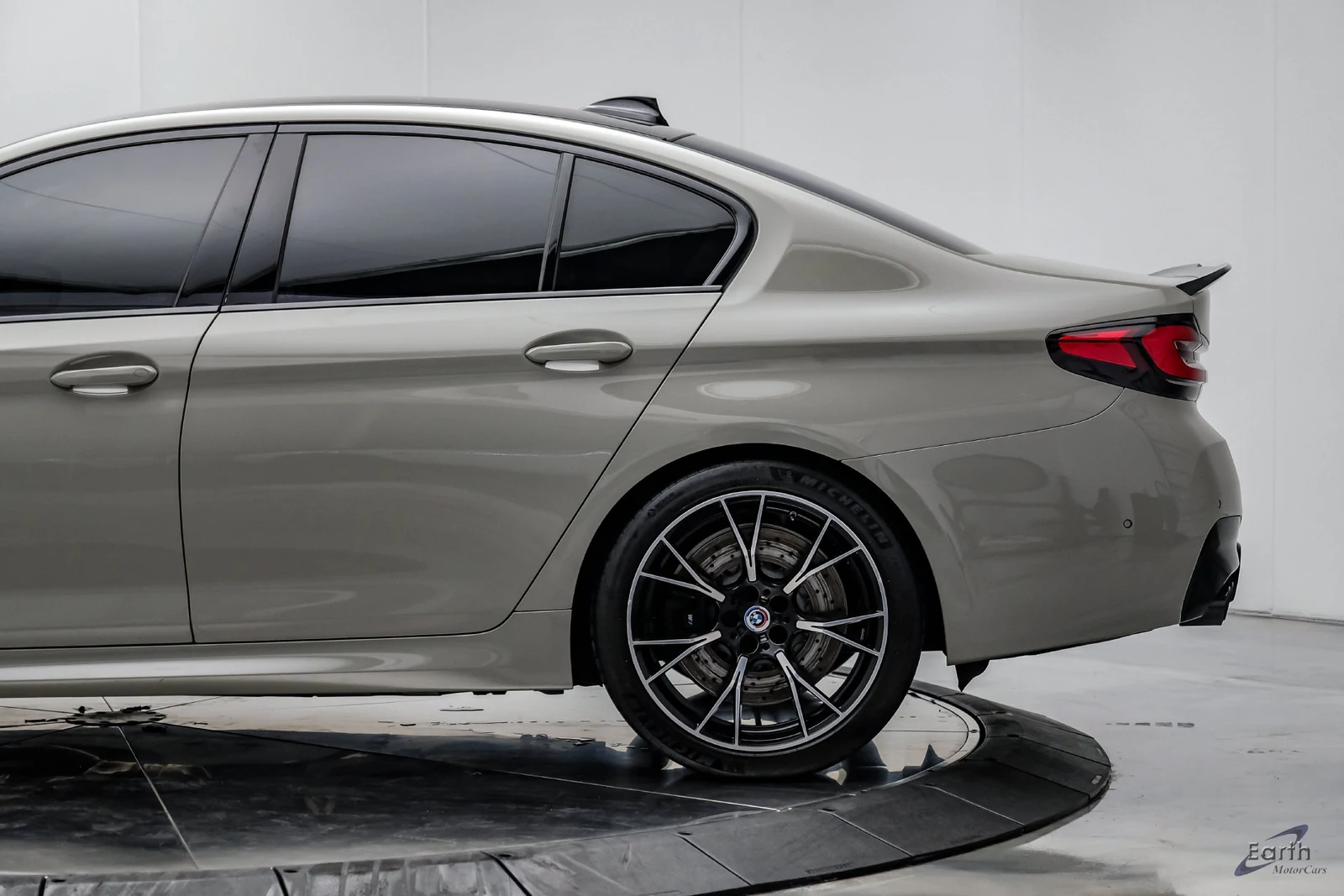 2023 BMW M5 Competition (F90), 7/28