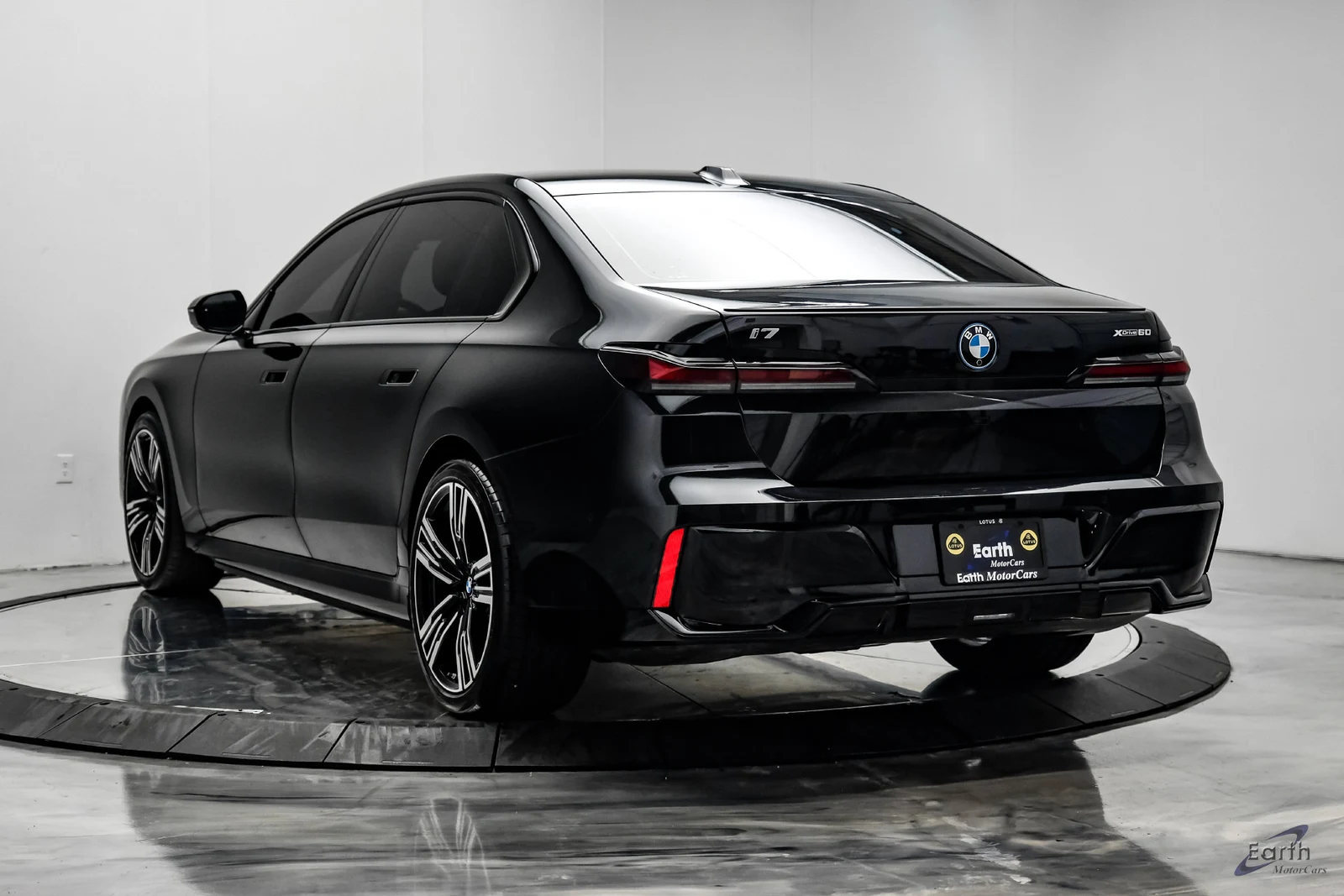 2025 BMW i7 xDrive60, 9/28