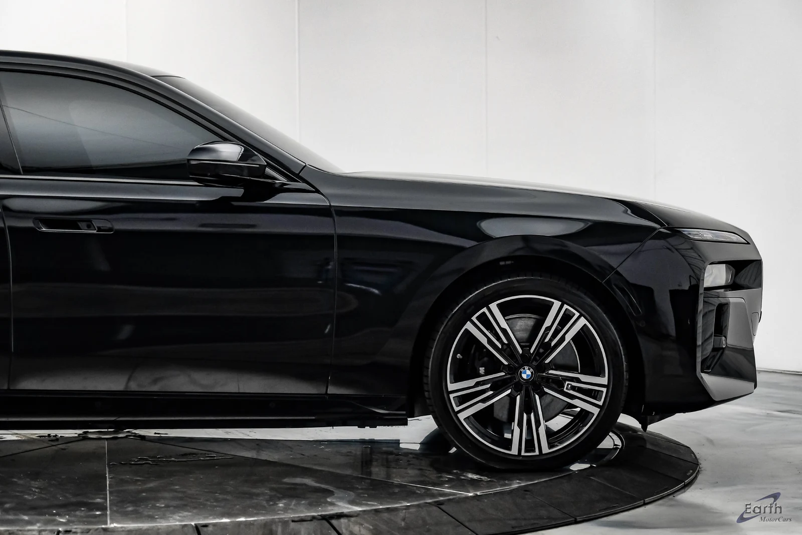 2025 BMW i7 xDrive60, 20/28