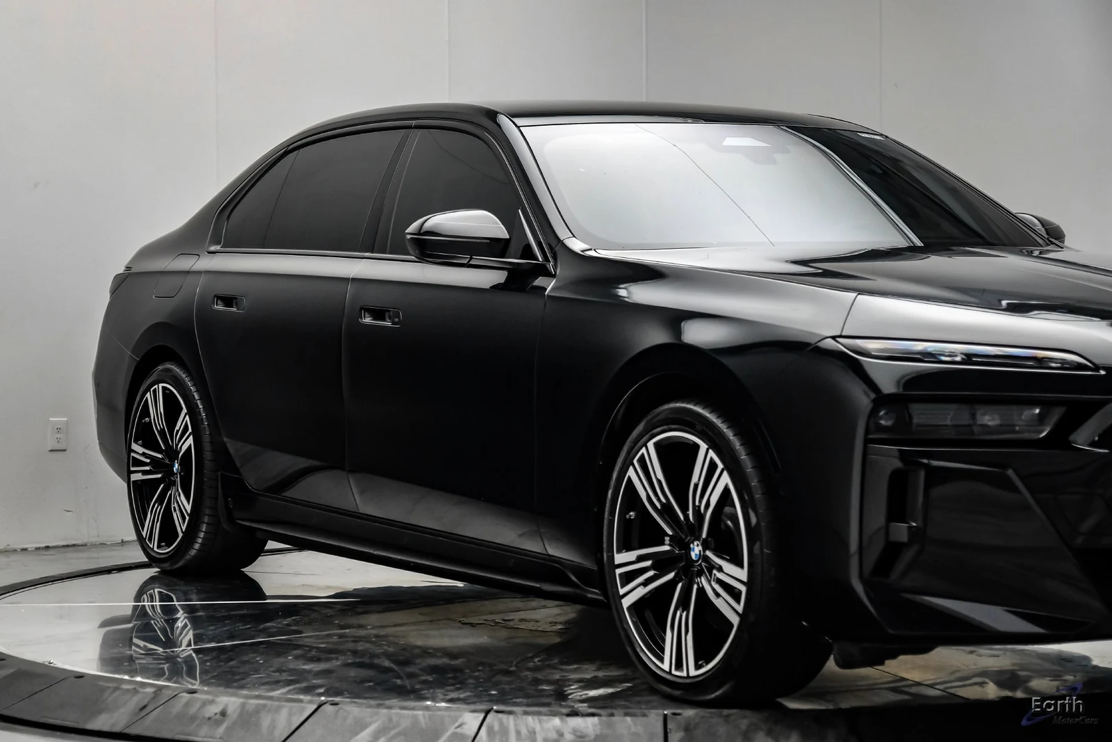 2025 BMW i7 xDrive60, 24/28