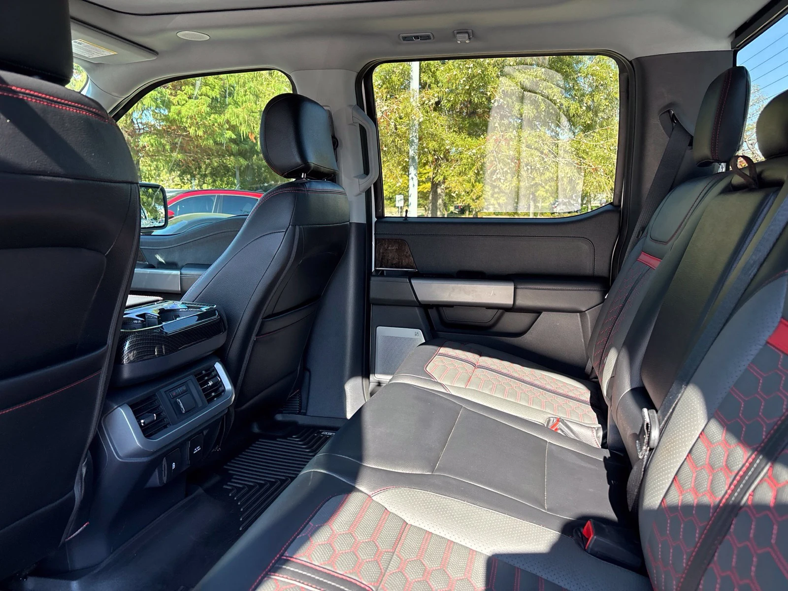 2021 Ford F-150 Lariat Shelby SuperCrew, 6/8