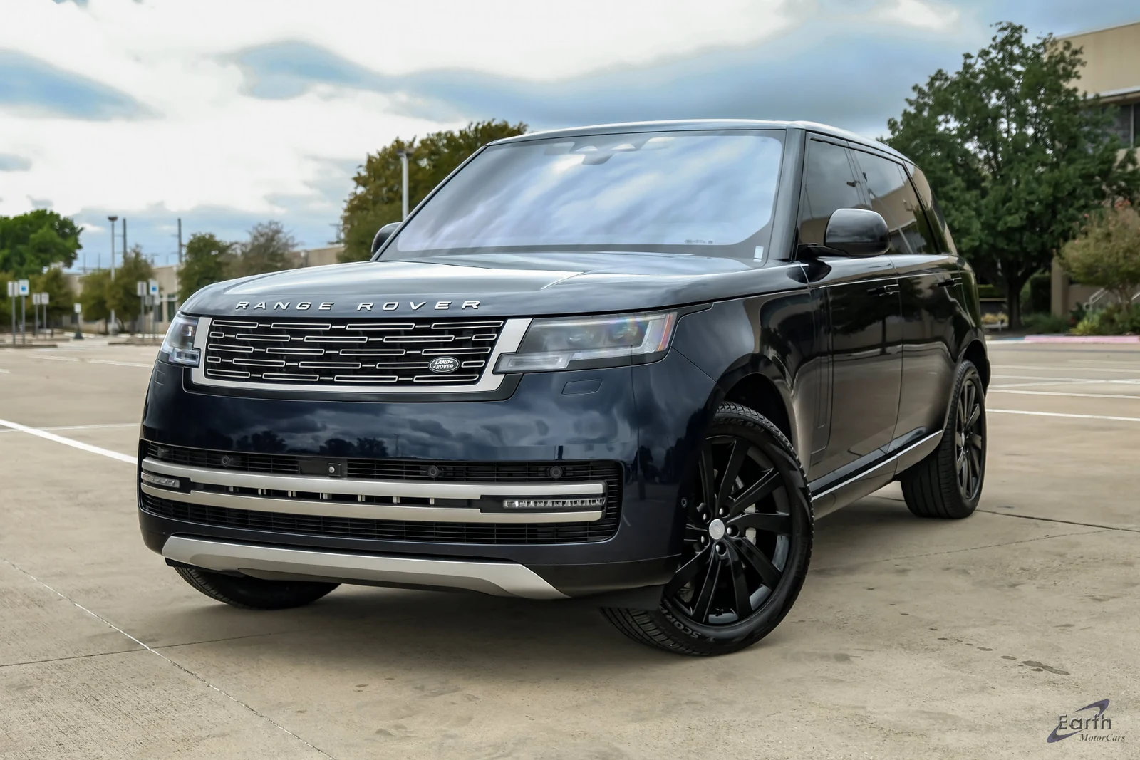 2023 Land Rover Range Rover SE LWB (L460), 4/29