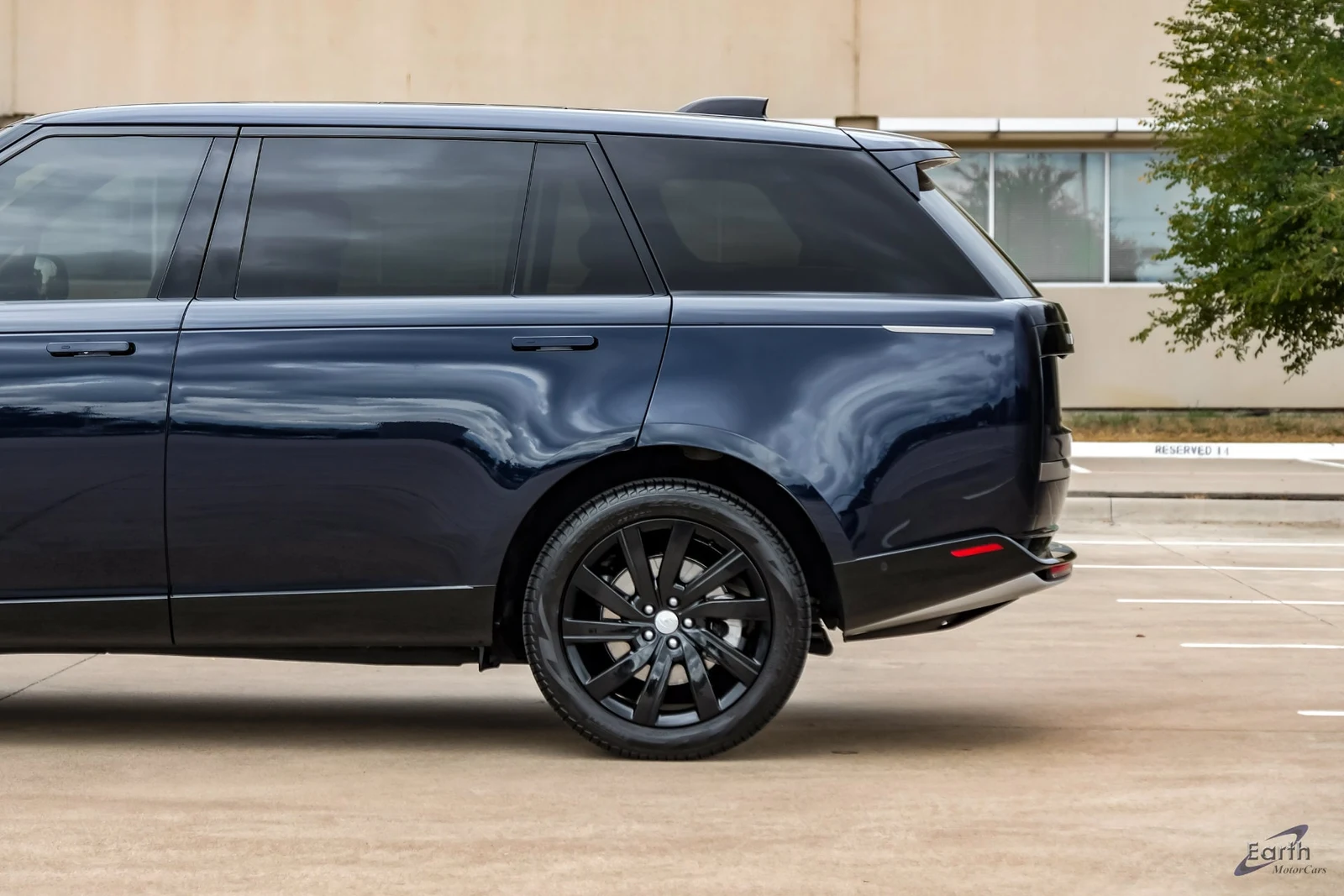 2023 Land Rover Range Rover SE LWB (L460), 7/29