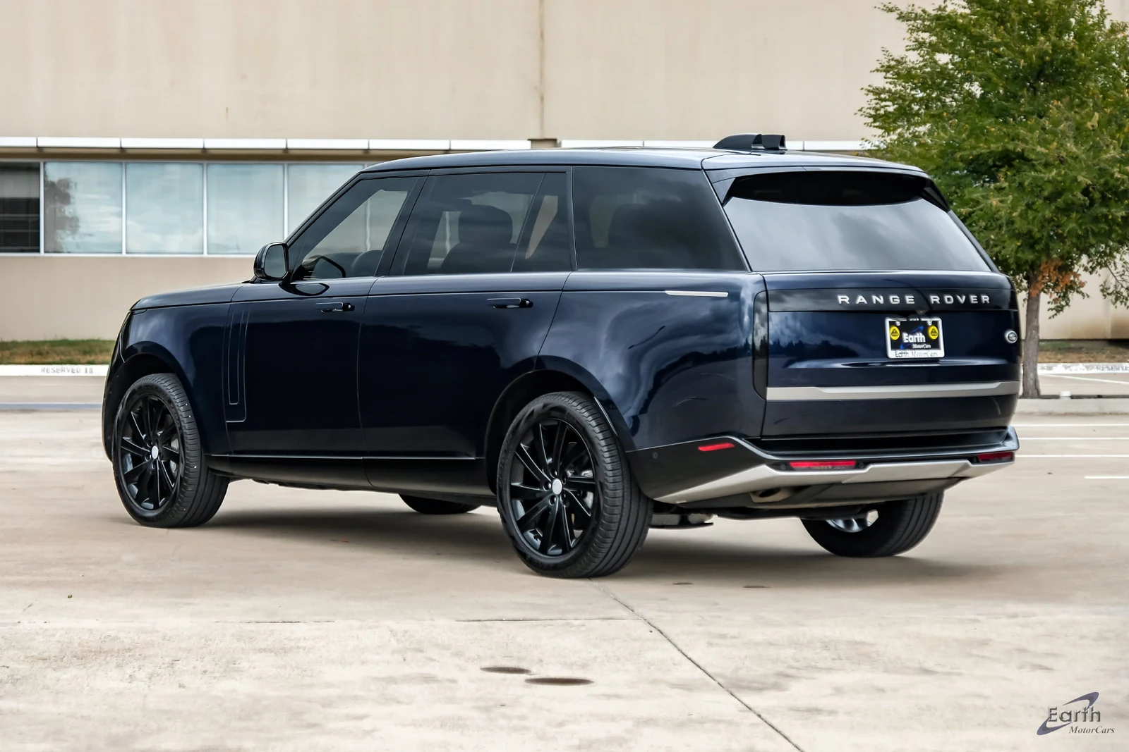 2023 Land Rover Range Rover SE LWB (L460), 8/29