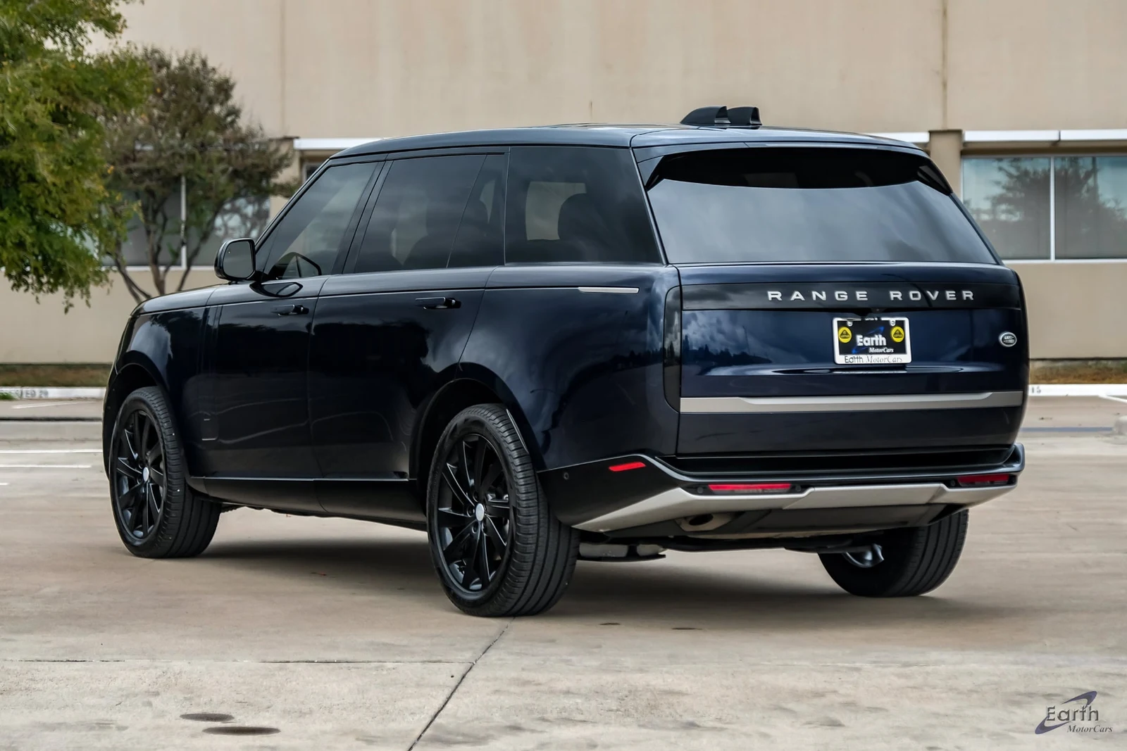 2023 Land Rover Range Rover SE LWB (L460), 9/29