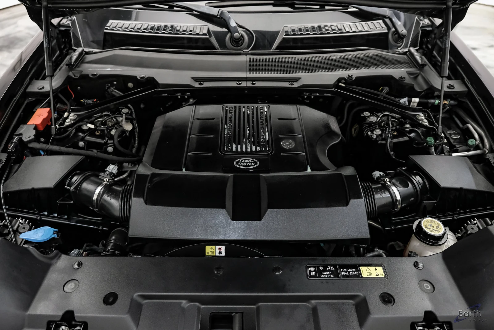 2022 Land Rover Defender 110 V8 (L663), 4/29