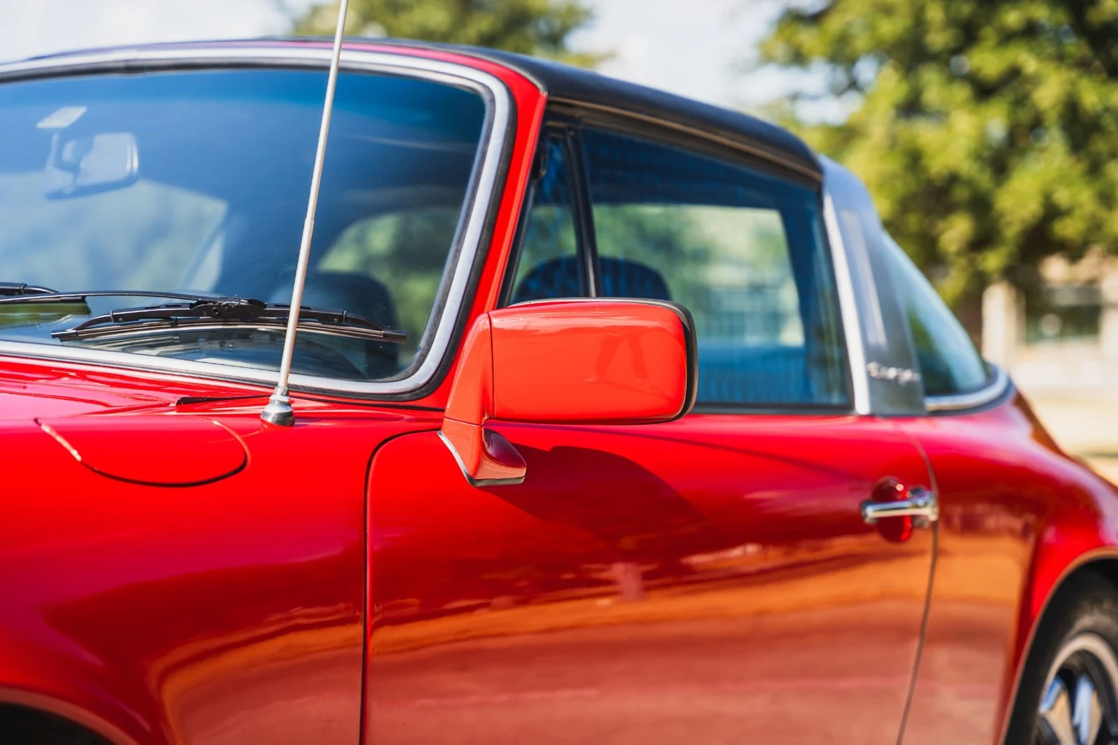 1976 Porsche 911 S Targa (G-Series), 6/30